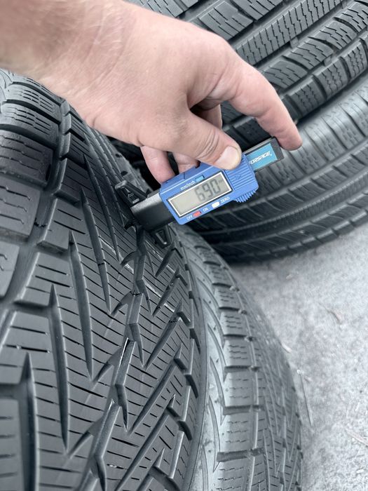 245 40 18 Vredestein Xtreme S 85% 2024 Шини Зима