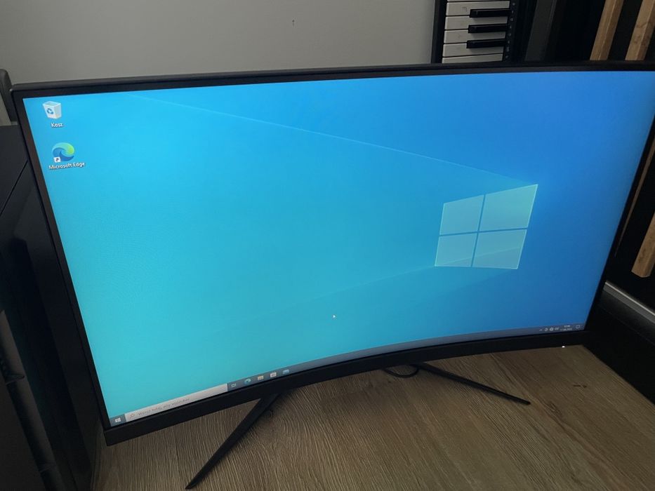 Komputer Krux + Monitor MSI 27 cali