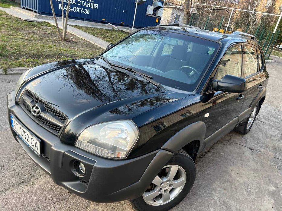 Продаю Hyundai Tucson 2008