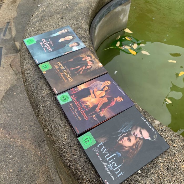 DVD - The Twilight Saga: Breaking Dawn 2011| 2 Disc Fan Edition