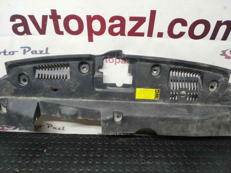 Toyota Highlander 14- кожух замка капота ZP2267 532950E070