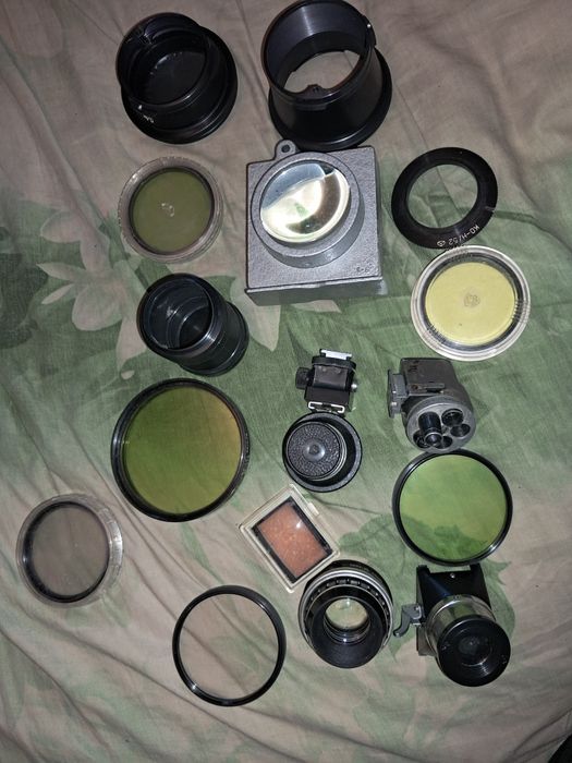 лінзи і кольца для фотографа