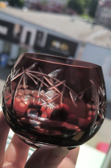 Kryształowe kieliszki stemless