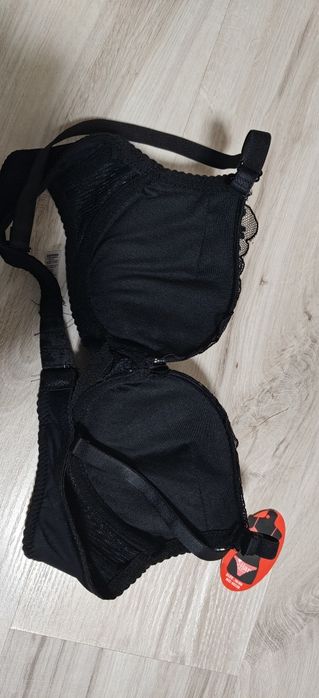 Biustonosz stanik push up