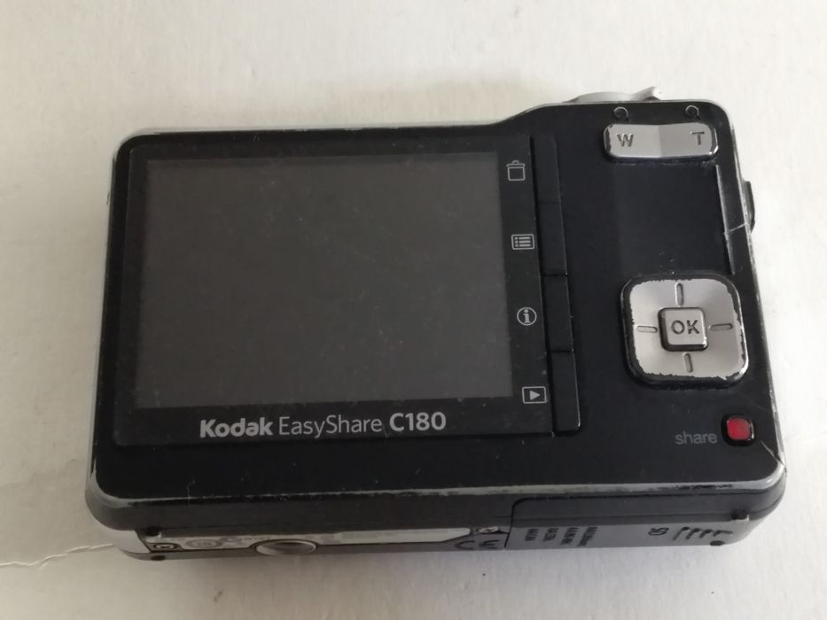 Фотоапарат Kodak C180.