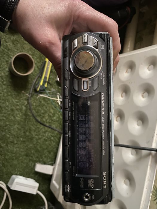 Автомагнитолла  soni  хорошем состоянии