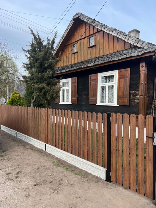 Ogrodzenie sztachetowe na podmurówce