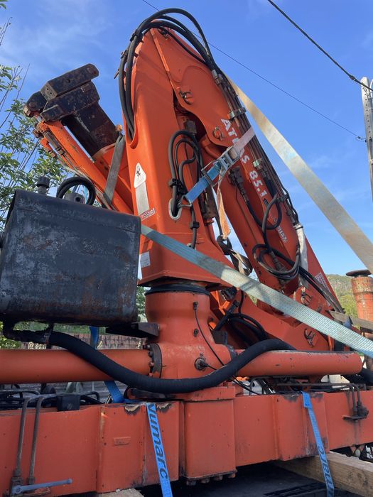 Grua de camiao ATLAS