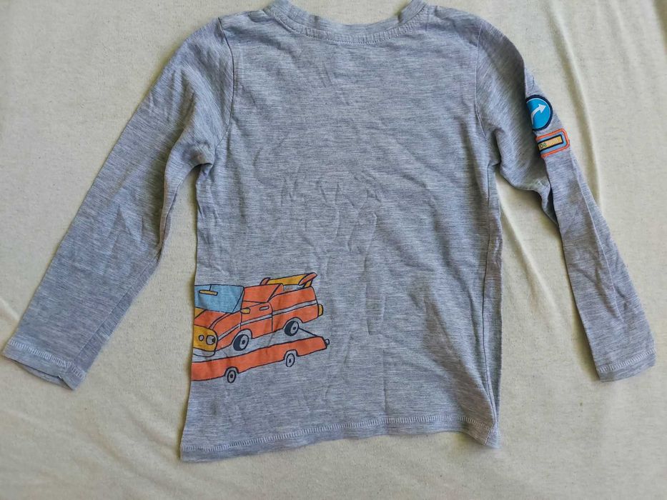 Bluzka chłopięca 5-10-15  r.104