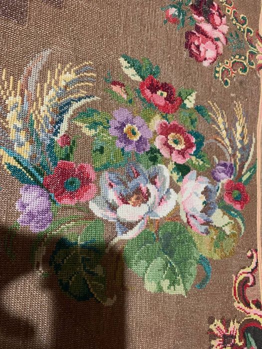 Ковер гобелен ручной работы вышитый