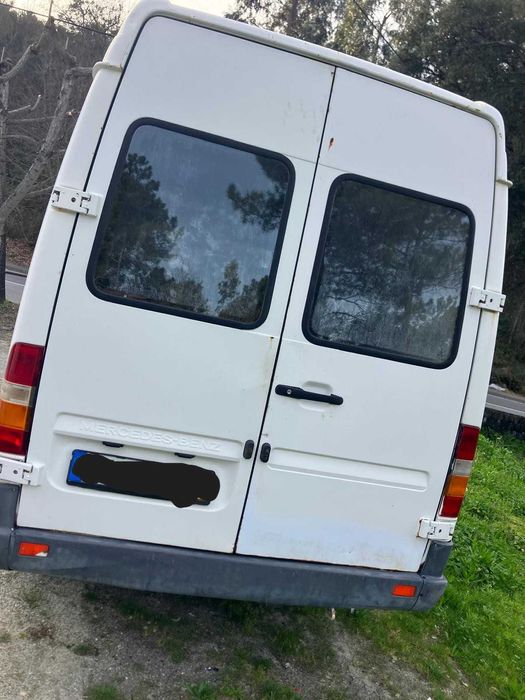 vende-se  mercedes sprinter 212