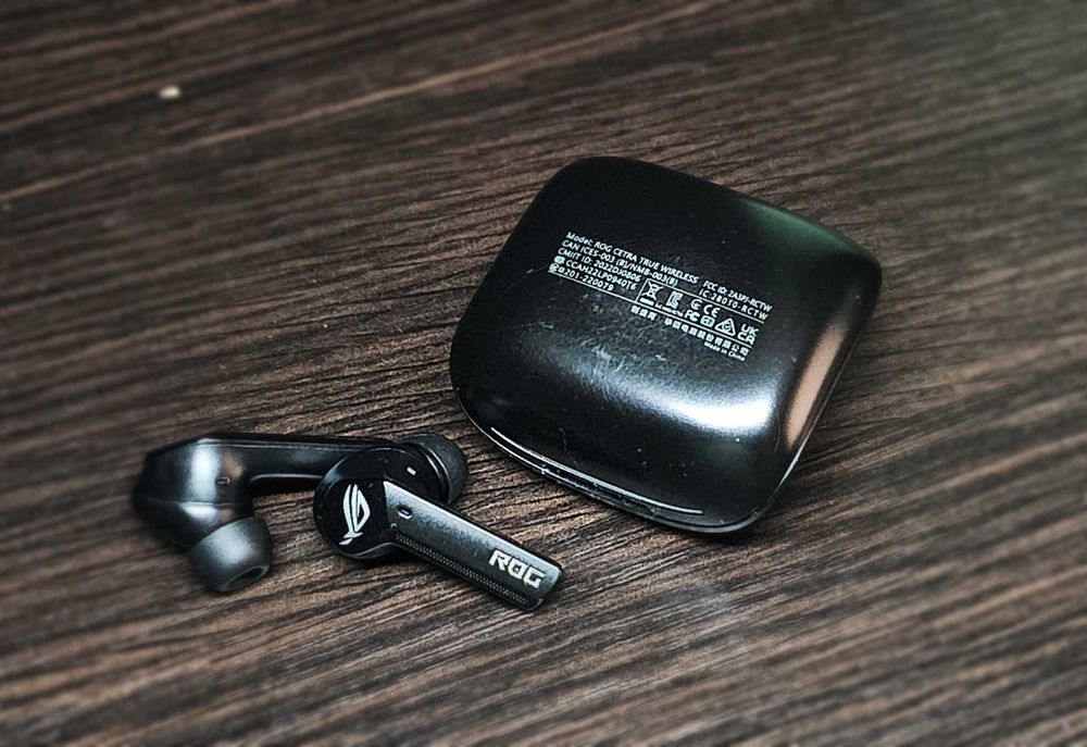 Ігрові навушники ASUS ROG Cetra True Wireless