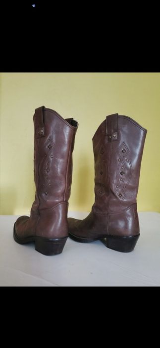 Piękne kowbojki rozmiar 37