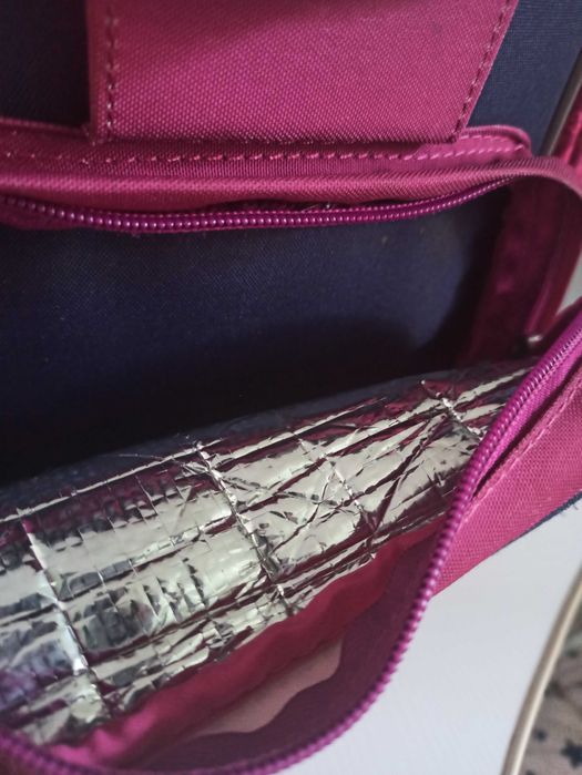 Продам школьный рюкзак для девочки