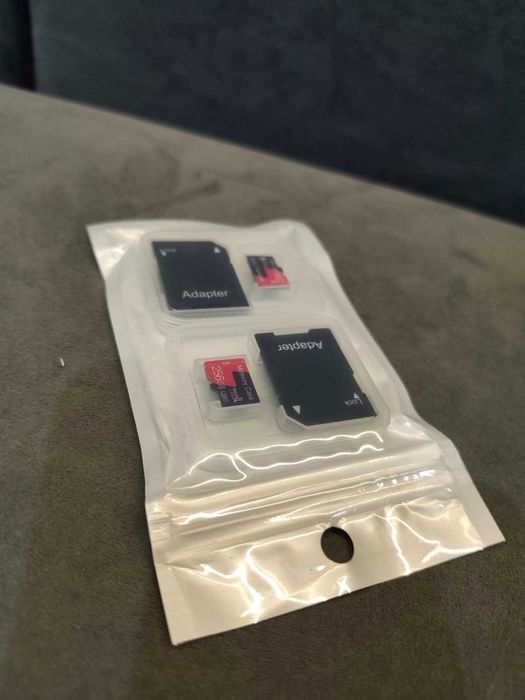 2 x karta pamięci microSD 256 GB z adapterem. Do aparatów fotograficznych, kamer, dronów itd..