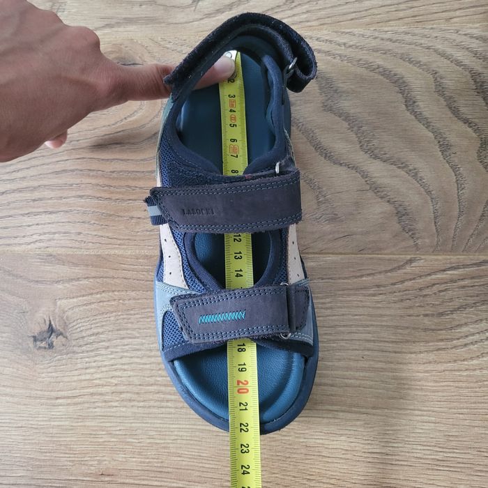 Sandały chłopięce skórzane r.35 Lasocki
