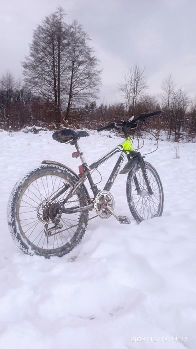 Велосипед повністю всьо працює
