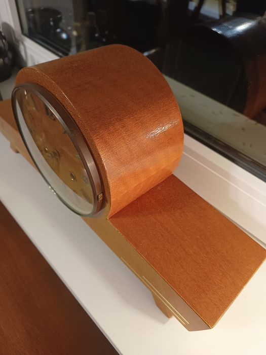 Zegar mechaniczny Metron