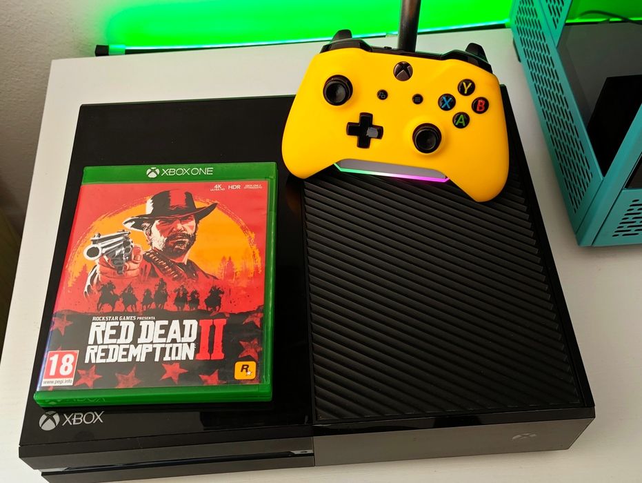 Xbox one fat, 1 jogo