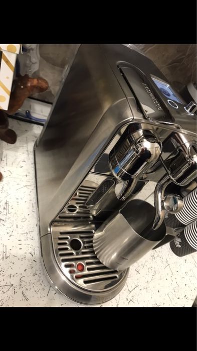 Кофемашина Nespresso Creatista Plus Metal Stainless Steel