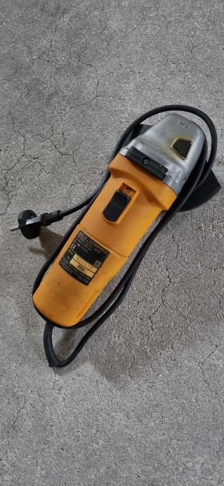 Rebarbadora (esmerilhadeira) Bavaria BWS 115