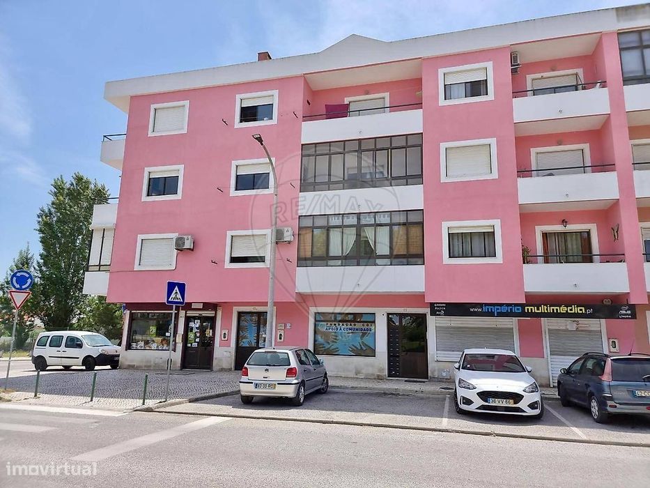Apartamento T2 para venda — Pinhal Novo, Setúbal