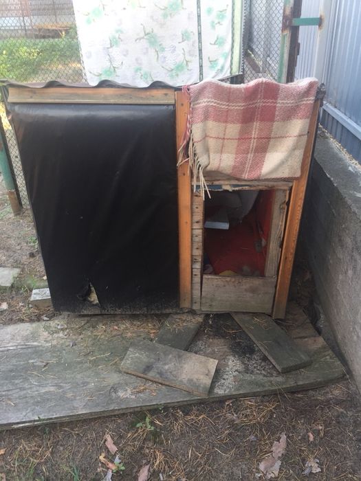 Продам будки для собак