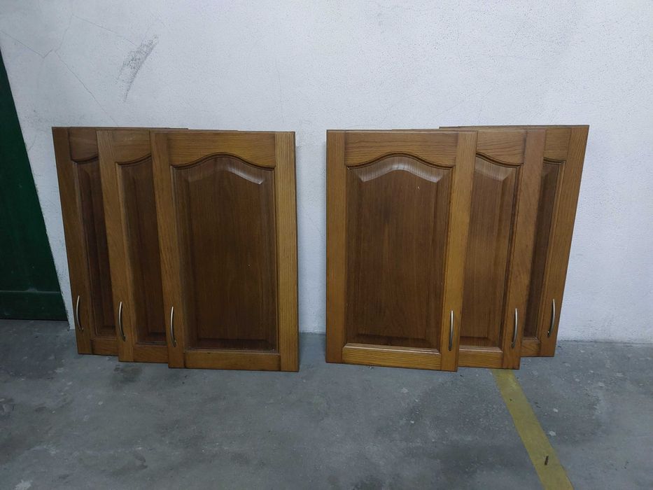 Portas armário cozinha madeira