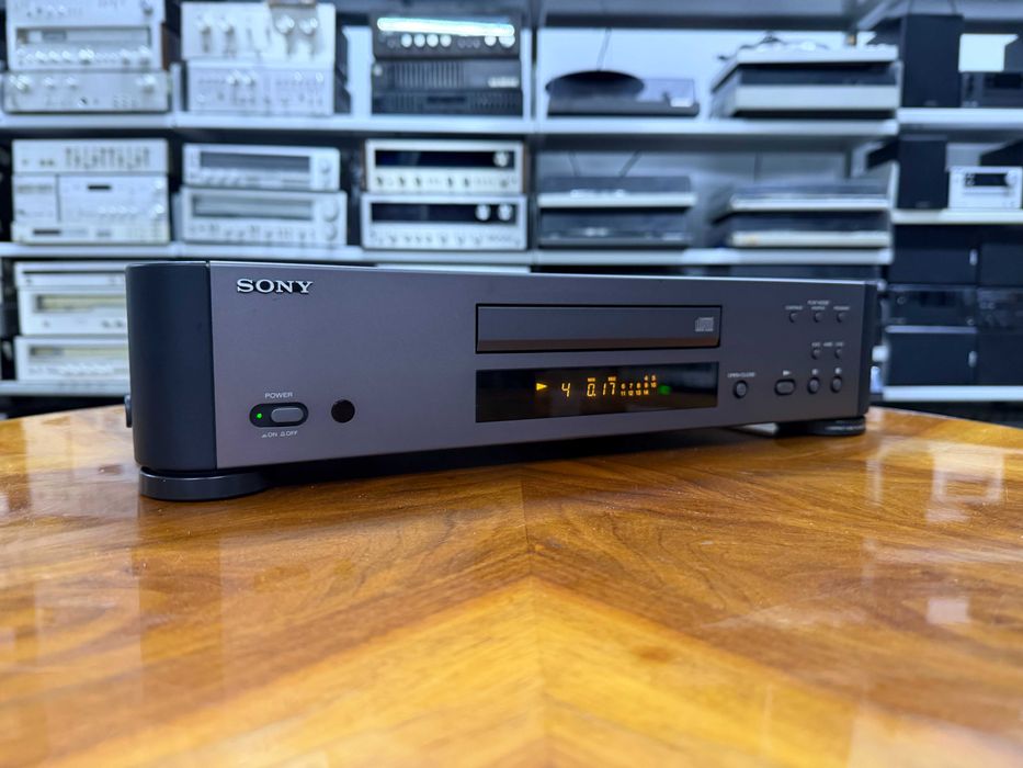 Odtwarzacz płyt CD Sony CDP-S7 Audio Room