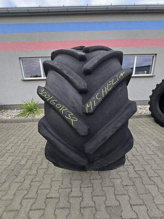 Opona  900/60R32 Michelin