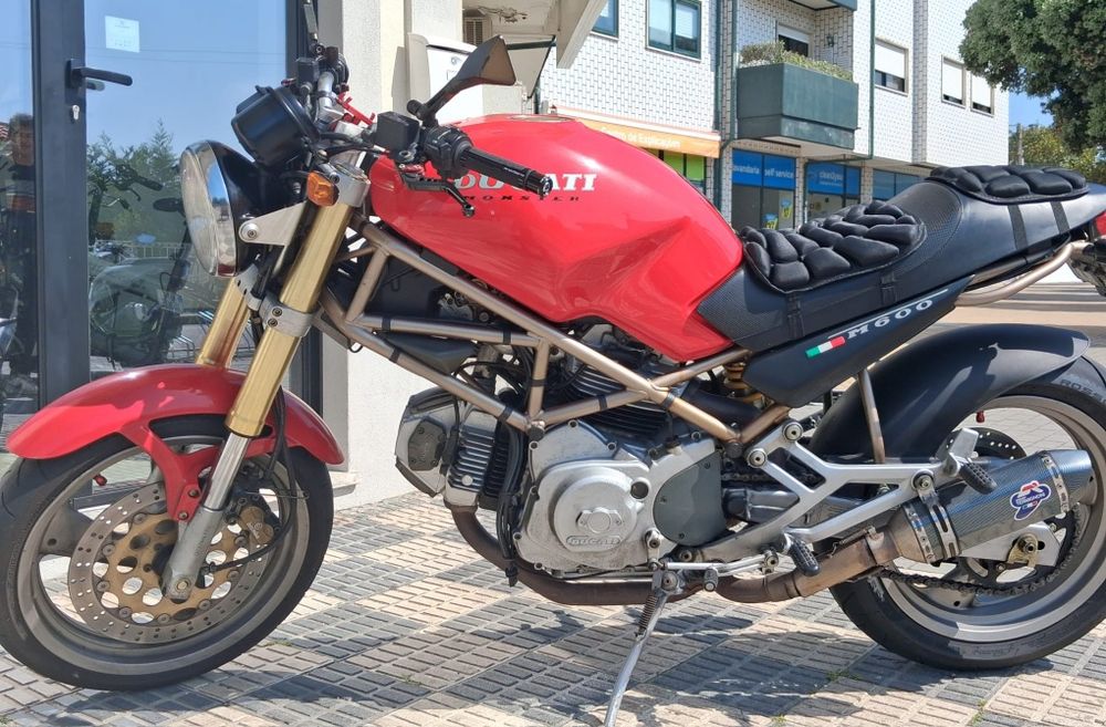Ducati monster 600M de 1998
