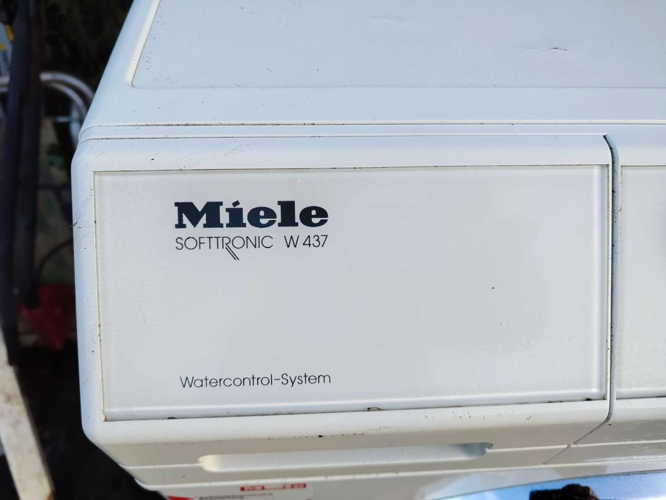 MIELE - 3 ładne pralki ,plaster miodu