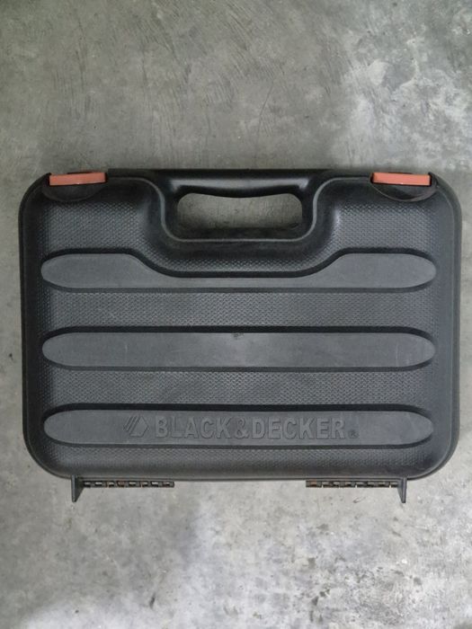 Rebarbadora BLACK & DECKER 1200W
