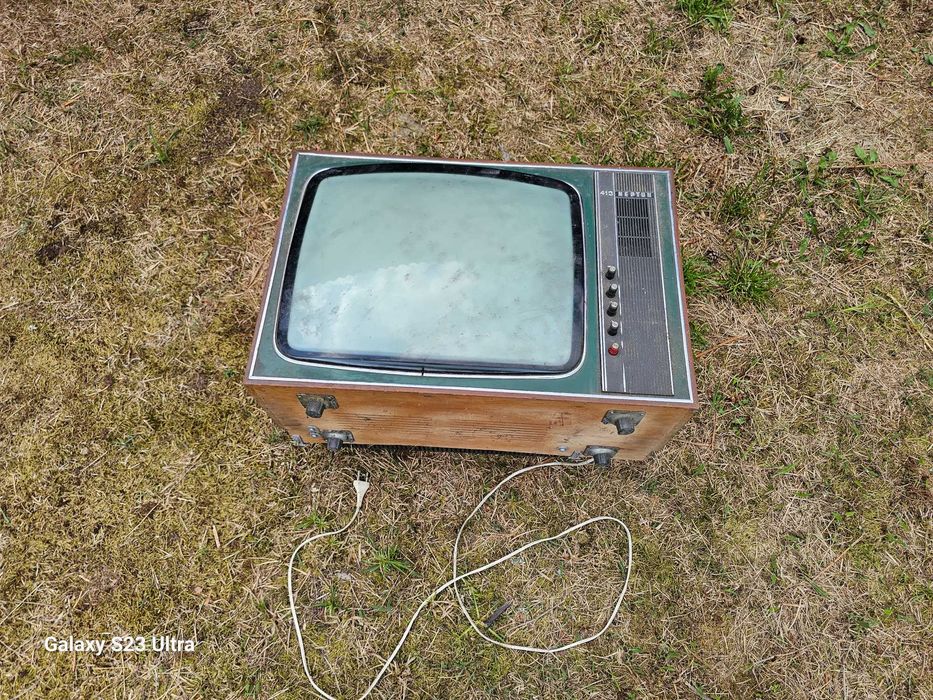 Sprzedam telewizor Neptun 413