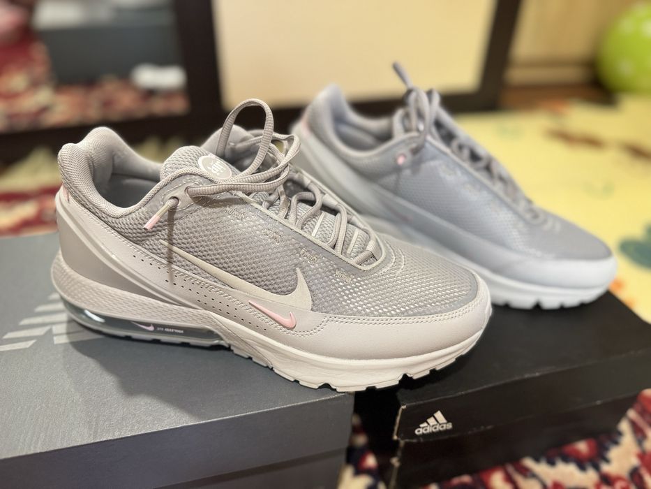 Nike Air Max 270