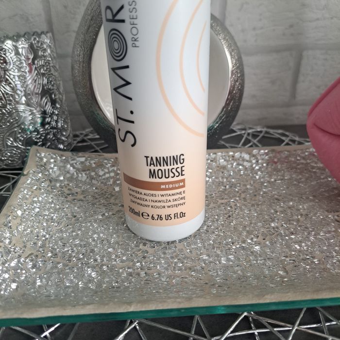 Lekki mus opalający do ciała St.Moriz medium