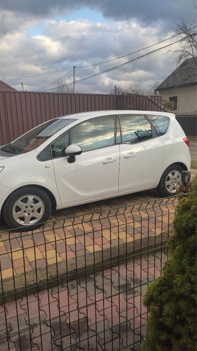 Opel Meriva 2011