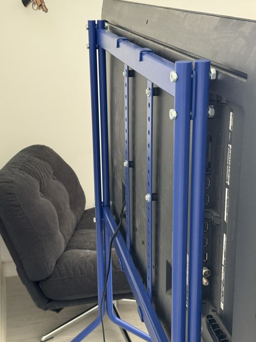 Pedestal - Moon Rolling Tall - Ultra Marine