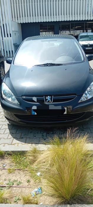 Peugeot 307 2.0 em bom estado geral
