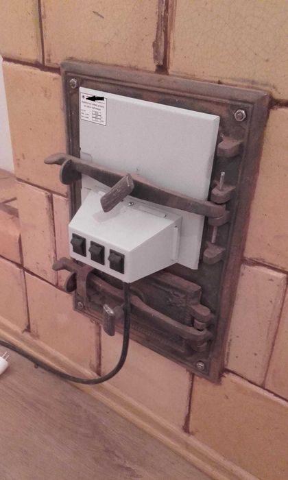 Wkład grzejny do pieca kaflowego ogrzewanie bez węgla ,w taniej taryf.