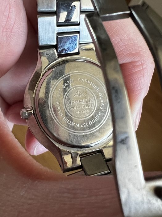 Швейцарський годинник Apella Geneve Sapphire (оригінал)