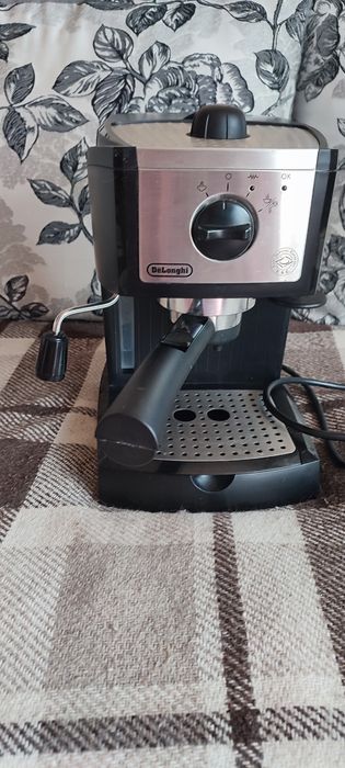 Кофе машина Делонги