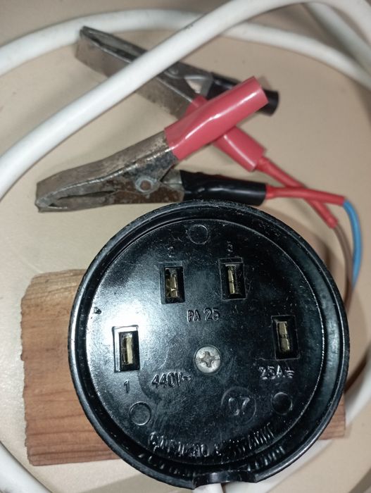 Розетка 380V, трёхфазная удлинитель