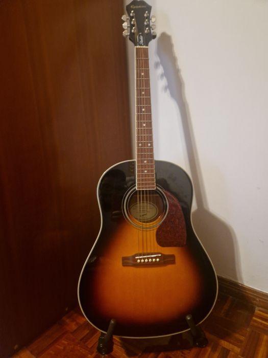 Epiphone J-45 Studio