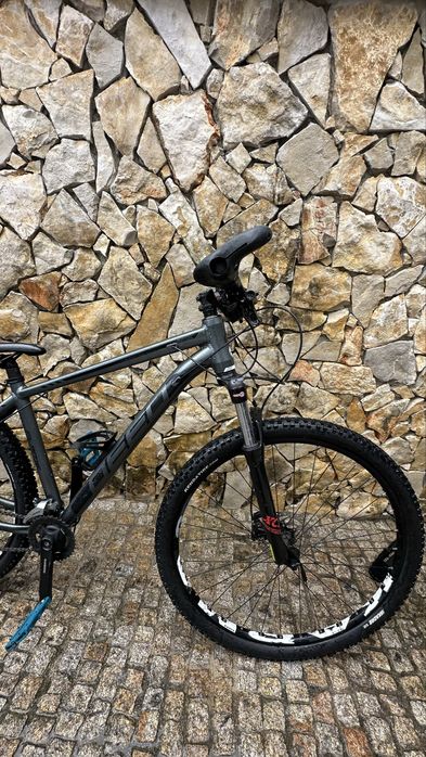 Bicicleta BTT 29 Excelente estado
