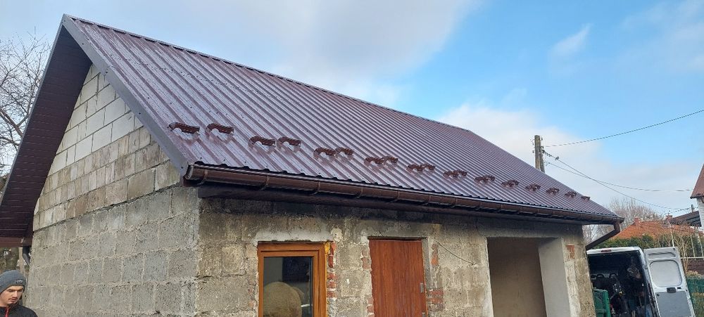 Usługi  dekarskie, konstrukcje dachowe