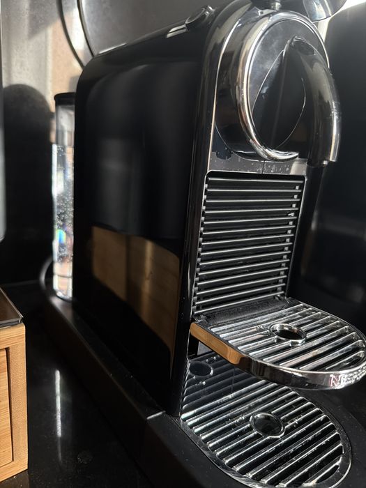 Máquina nespresso citiz limousine black