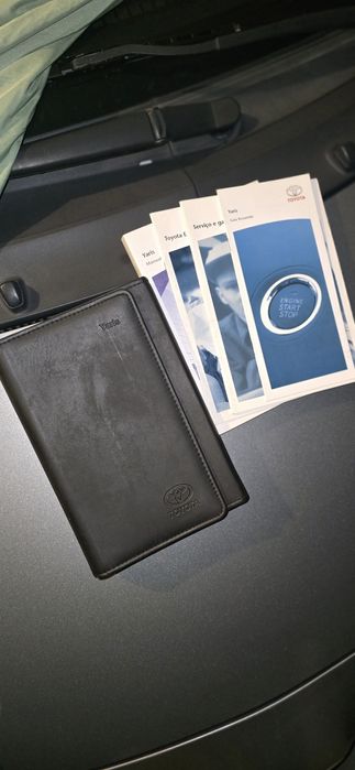 Toyota Yaris 1.0 VVTI  c/ar condicionado