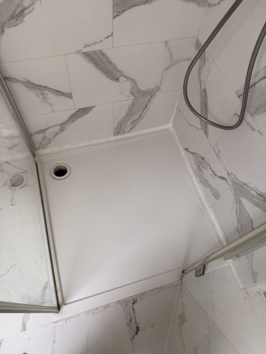 Brodzik biały do prysznica