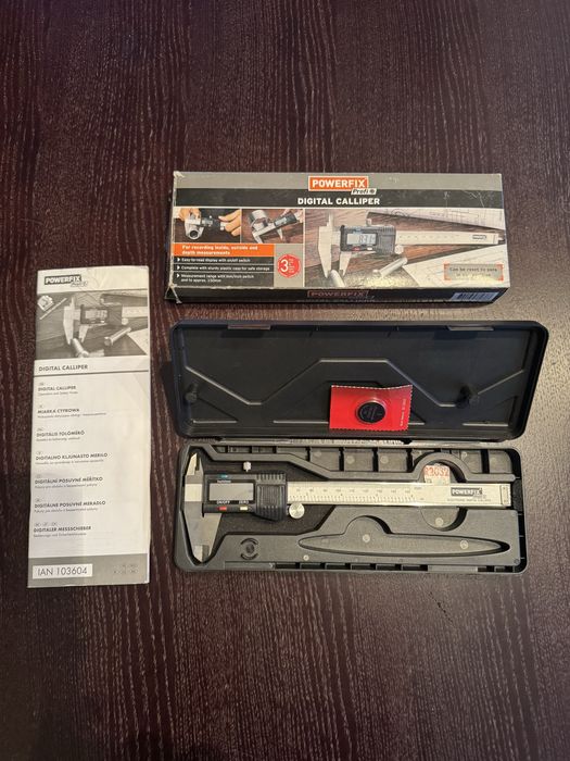 Suwmiarka elektroniczna POWERFIX - miarka cyfrowa